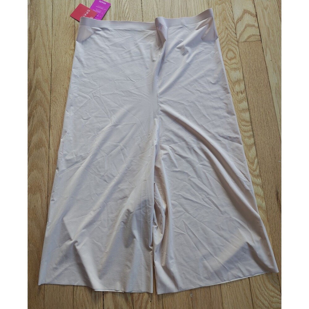 Spanx - Trust Your Thinstincts High Waisted Mid-Thigh Short Soft Nude